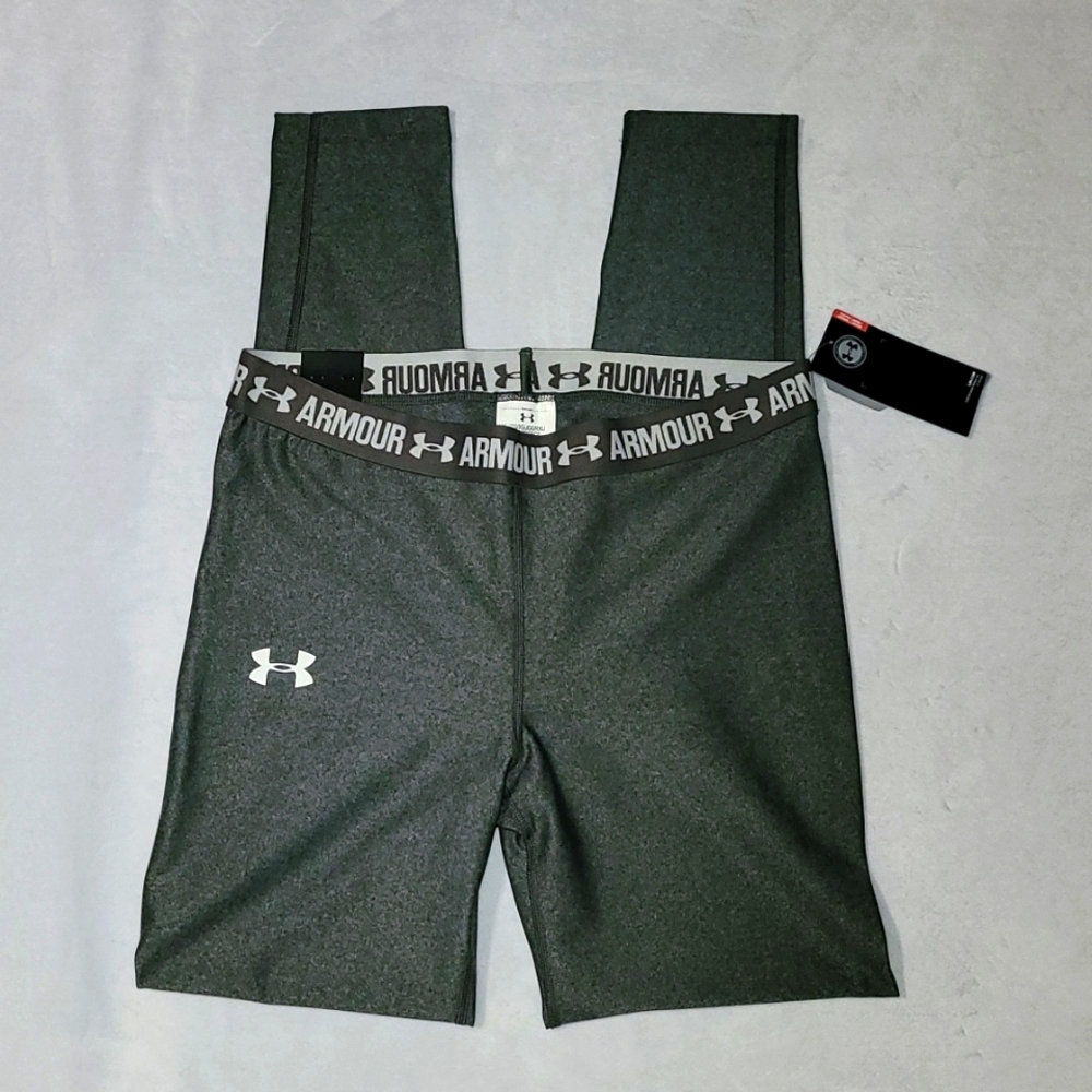 NWT Under Armour heat gear pants